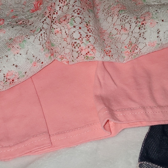 3T Tank and Capri set - Picture 4 of 8